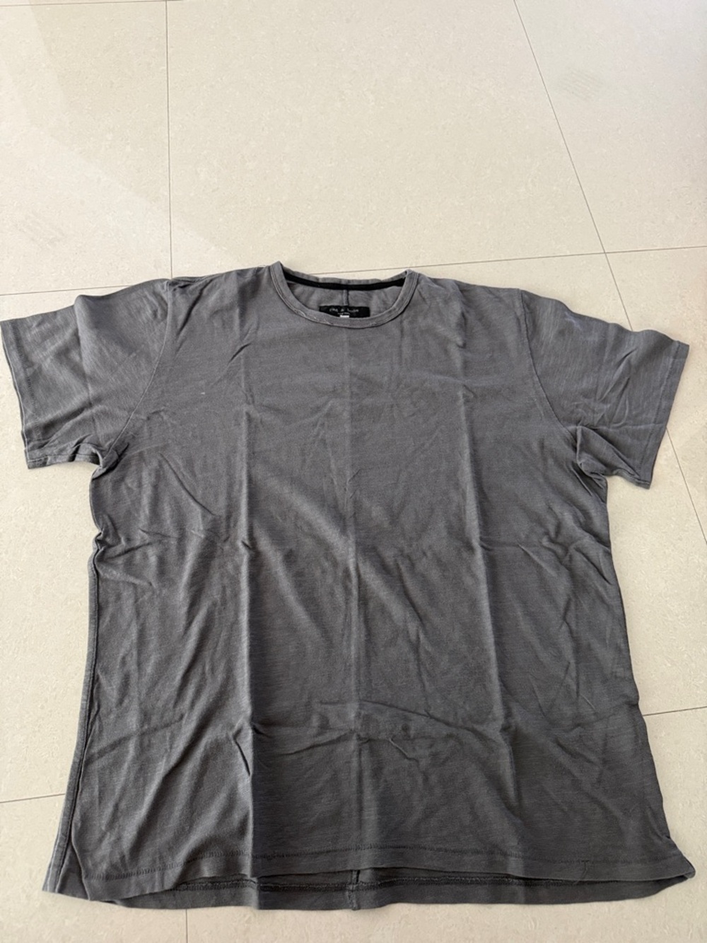 Classic Men's Crew Neck T-Shirt in Charcoal Gray XL